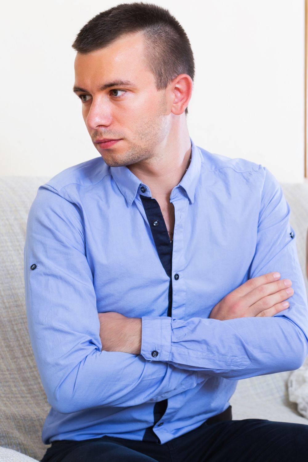 signs your husband is trying to get you to leave him